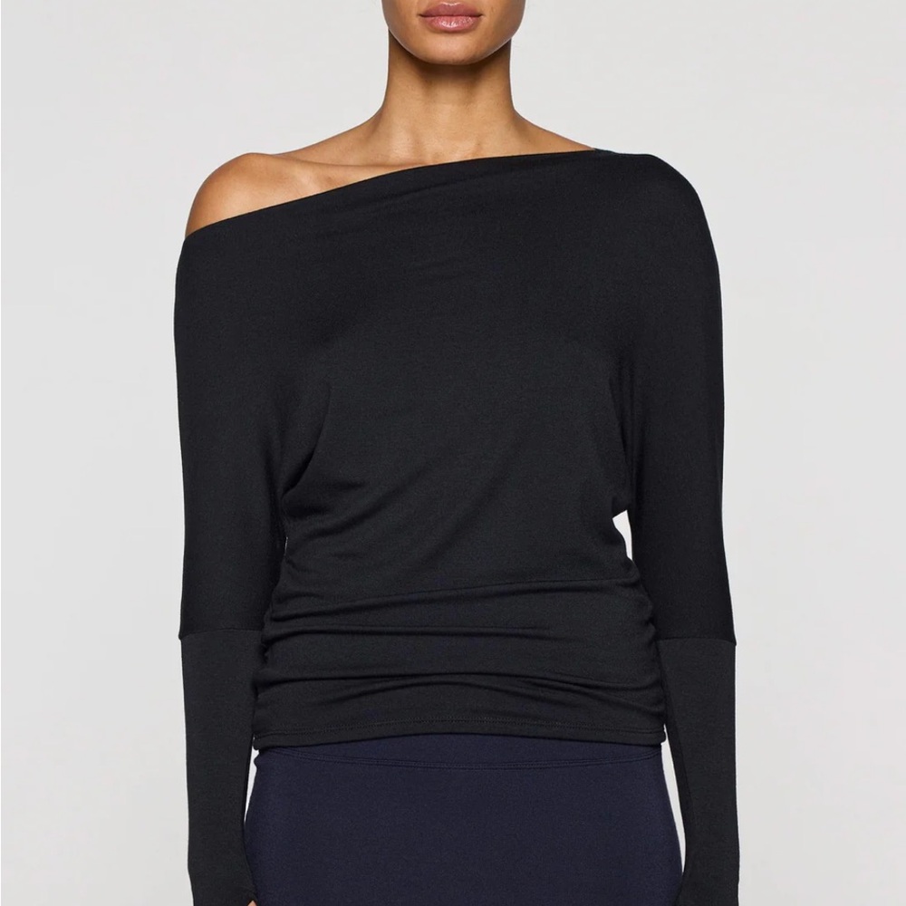 Women’s Bleusalt Cindy Black Off-Shoulder Top! Size 5